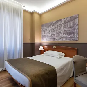 Mastino 3*, Verona Italië